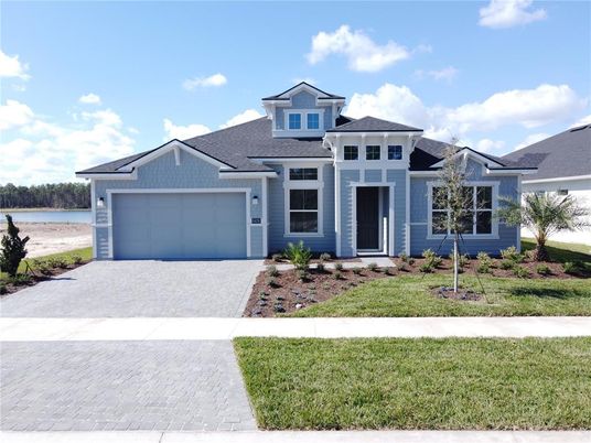 Attached, Exterior, Facade, Ranch