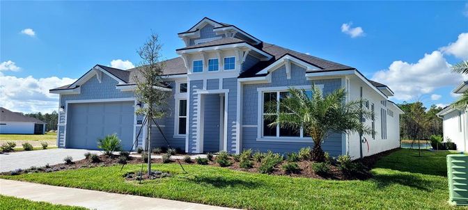 Attached, Exterior, Facade, Farmhouse