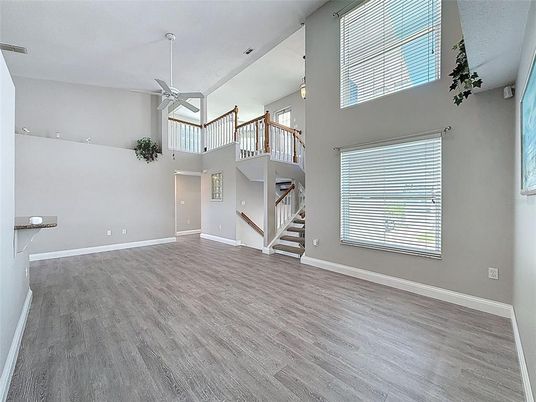 Interior, Pendant Lights, Recessed Lighting, Wood Texture Flooring