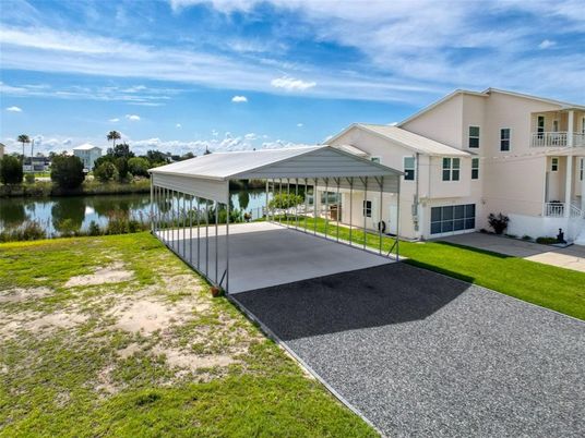 Backyard, Exterior, Water