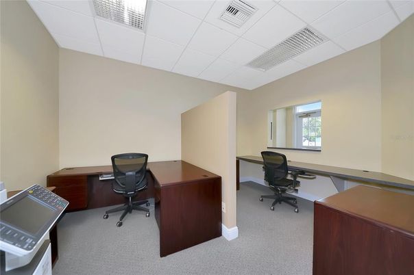 Home Office, Interior
