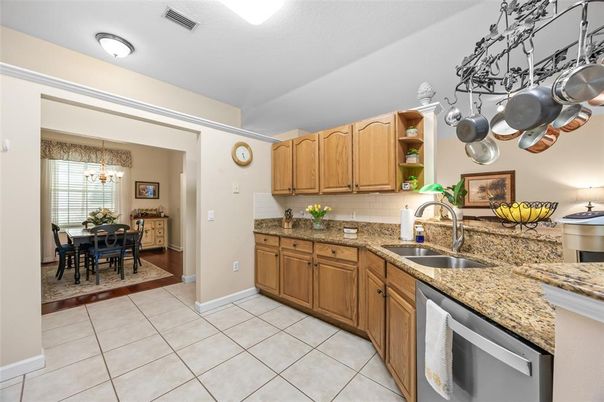 Dining room, Interior, Kitchen, Pendant Lights