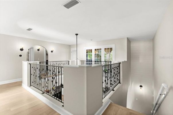 Interior, Pendant Lights, Recessed Lighting, Wood Texture Flooring