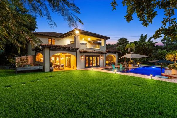Backyard, Exterior, Pool