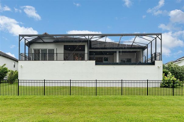 Backyard, Exterior, Facade, Modern