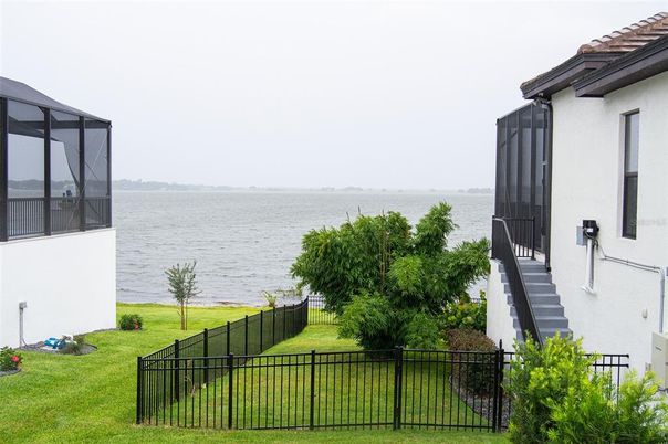 Exterior, Water