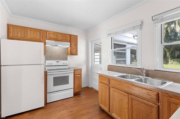 Interior, Kitchen, Wood Texture Flooring