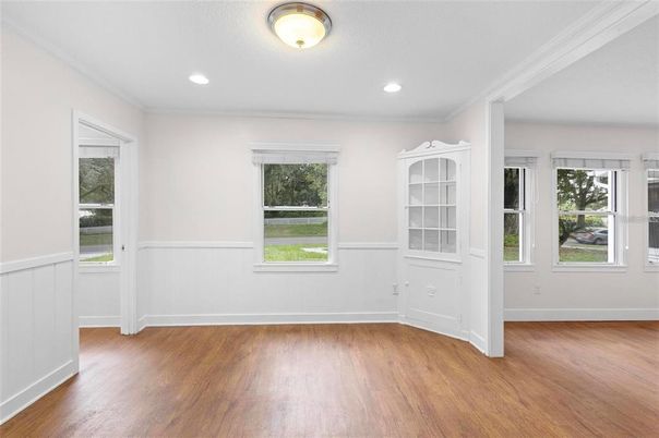 Empty room, Interior, Recessed Lighting, Wood Texture Flooring