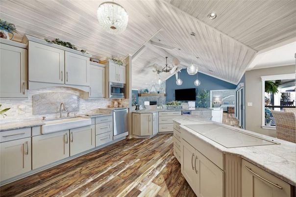Chandelier, Interior, Kitchen, Recessed Lighting, Wooden Ceilings, Wood Texture Flooring