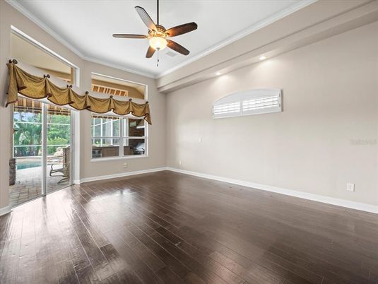 Empty room, Interior, Recessed Lighting, Wood Texture Flooring