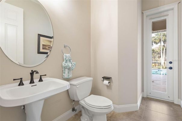 Bathroom, Interior
