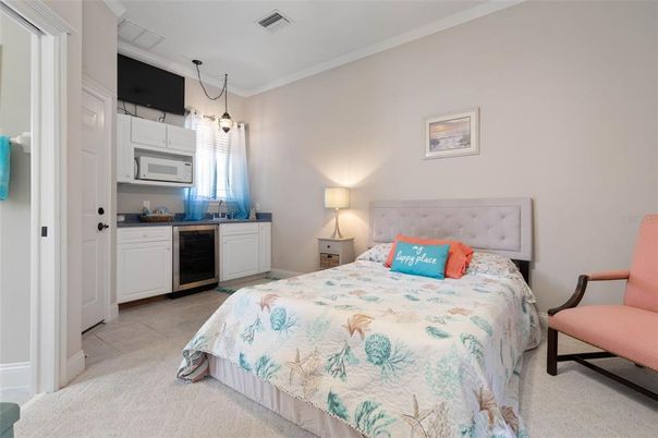 Bedroom, Interior, Pendant Lights