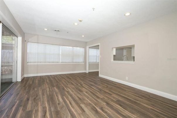 Empty room, Interior, Recessed Lighting, Wood Texture Flooring