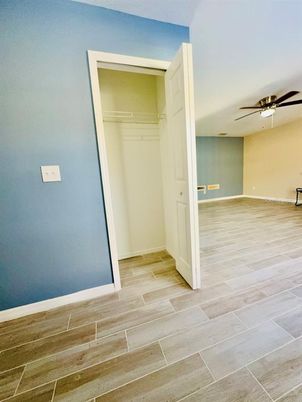 Empty room, Interior, Walk-in Closets, Wood Texture Flooring