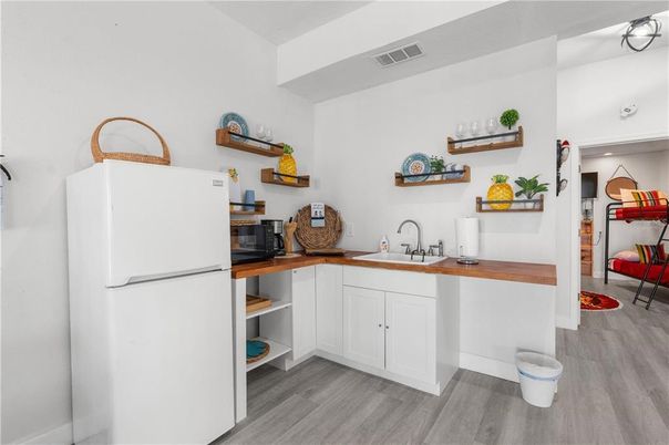 Interior, Kitchen, Recessed Lighting, Wood Texture Flooring