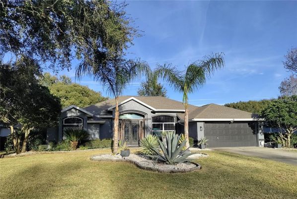Attached, Backyard, Exterior, Facade, Ranch