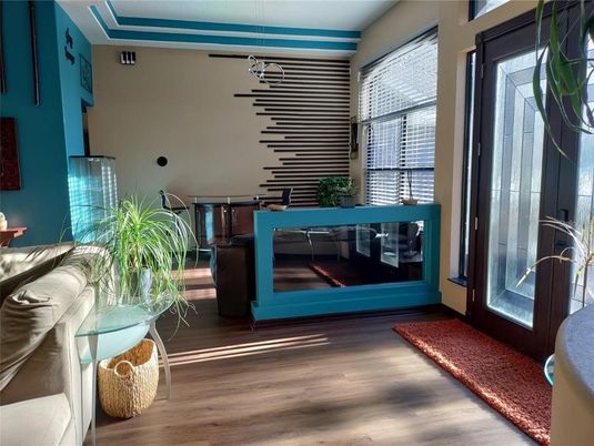 Interior, Pendant Lights, Wood Texture Flooring