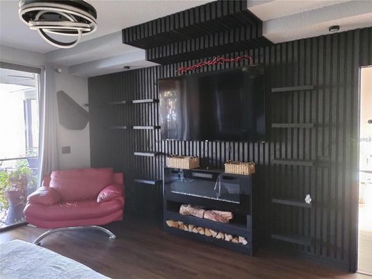 Interior, Pendant Lights, Wood Texture Flooring