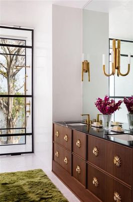 Bathroom, Dual Sink Vanities, Interior