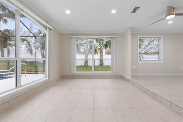 Empty room, Interior, Recessed Lighting