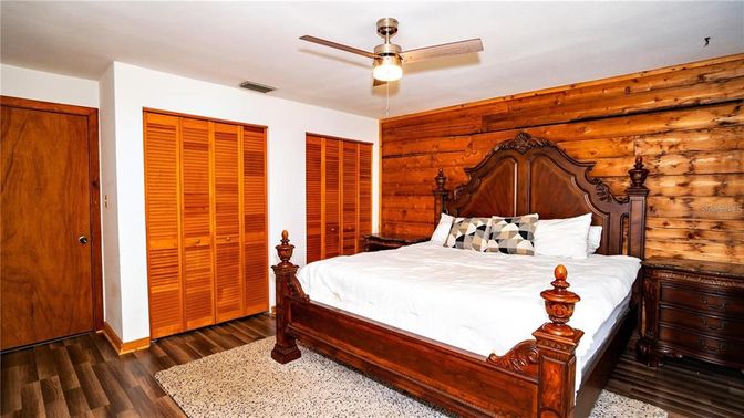 Bedroom, Interior, Wood Texture Flooring, Wooden Walls
