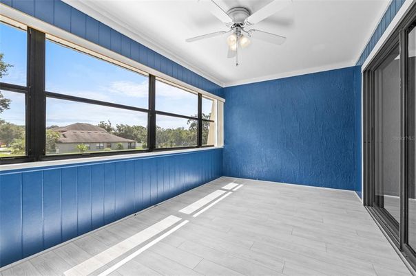 Empty room, Interior, Sun Room, Wood Texture Flooring