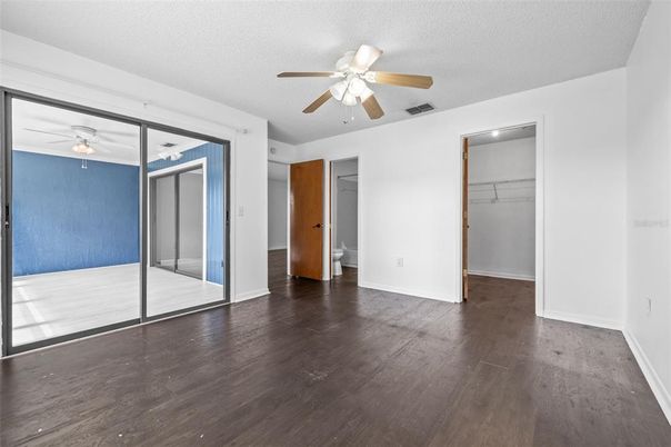 Empty room, Interior, Walk-in Closets, Wood Texture Flooring