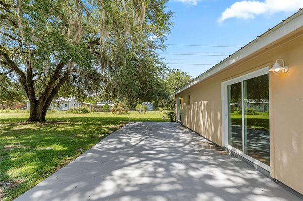 Backyard, Exterior