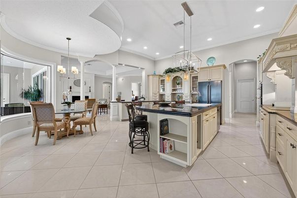 Chandelier, Dining room, Interior, Kitchen, Pendant Lights, Recessed Lighting
