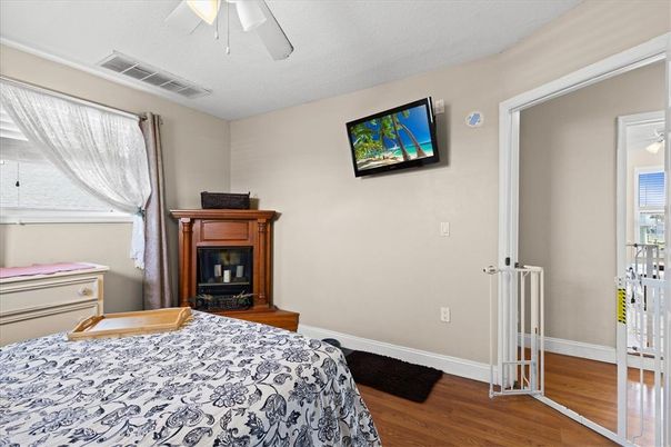 Bedroom, Fireplace, Interior, Wood Texture Flooring