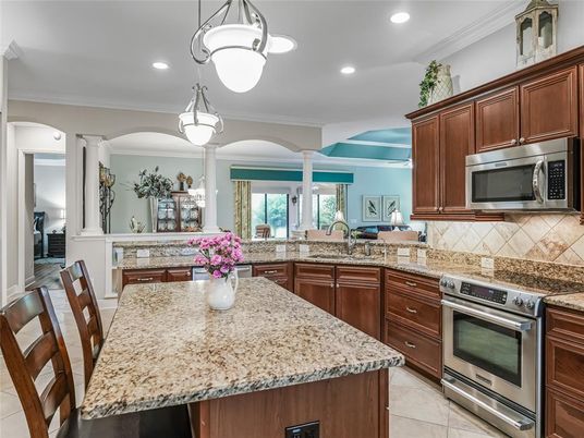 Interior, Kitchen, Pendant Lights, Recessed Lighting, Stainless Steel Appliances