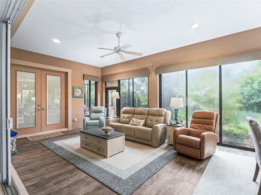 Interior, Living room, Recessed Lighting, Wood Texture Flooring