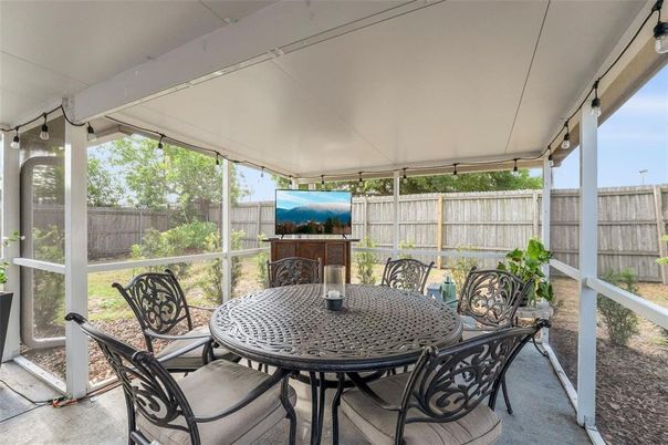Dining room, Exterior, Interior, Sun Room