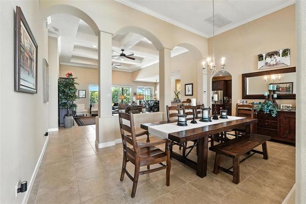 Chandelier, Dining room, Interior, Living room, Recessed Lighting