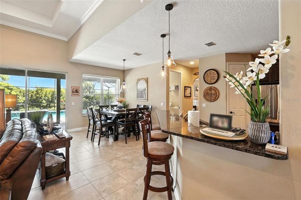 Dining room, Interior, Pendant Lights, Recessed Lighting