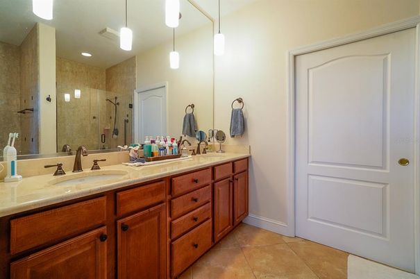 Bathroom, Dual Sink Vanities, Glass Shower, Interior, Pendant Lights, Recessed Lighting