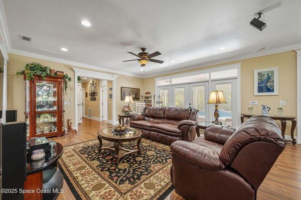 Interior, Living room, Recessed Lighting, Wood Texture Flooring