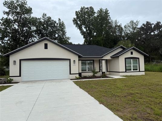 Attached, Exterior, Facade, Ranch