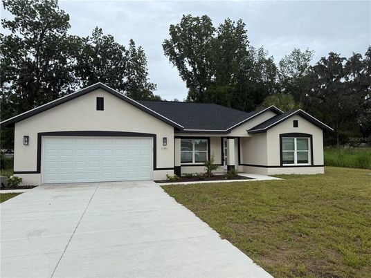 Attached, Exterior, Facade, Ranch