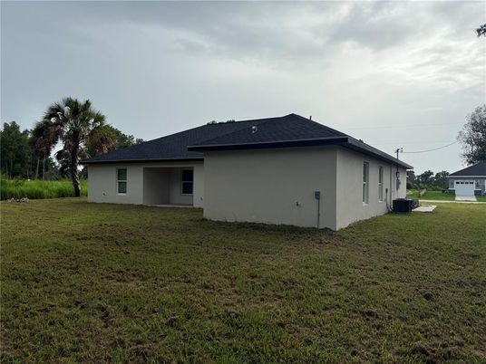Backyard, Exterior