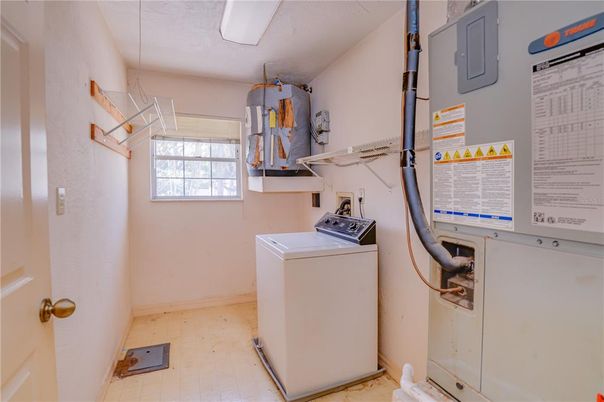 Interior, Washer