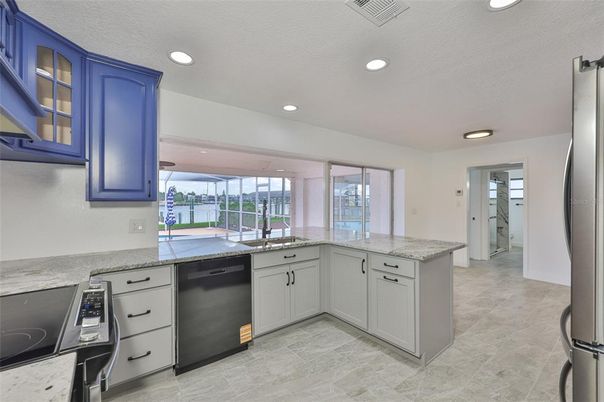 Interior, Kitchen, Recessed Lighting