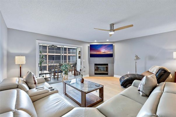 Fireplace, Interior, Living room, Recessed Lighting, Wood Texture Flooring