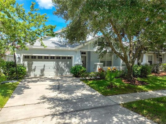 Attached, Exterior, Facade, Ranch