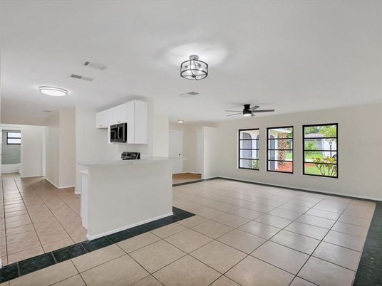 Empty room, Interior, Kitchen, Recessed Lighting