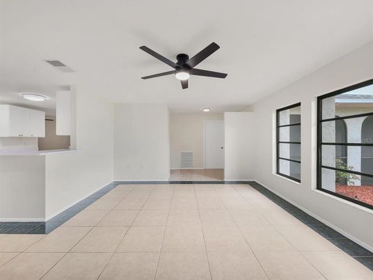 Empty room, Interior, Kitchen