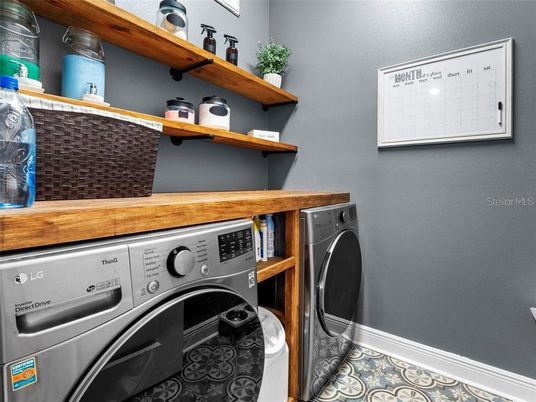 Interior, Washer