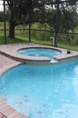 Interior, Pool, Sun Room