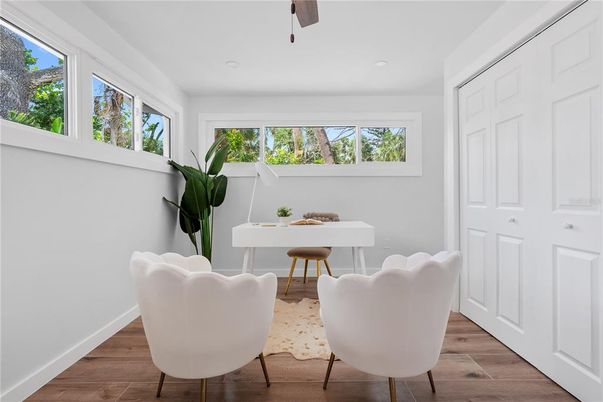 Home Office, Interior, Recessed Lighting, Wood Texture Flooring