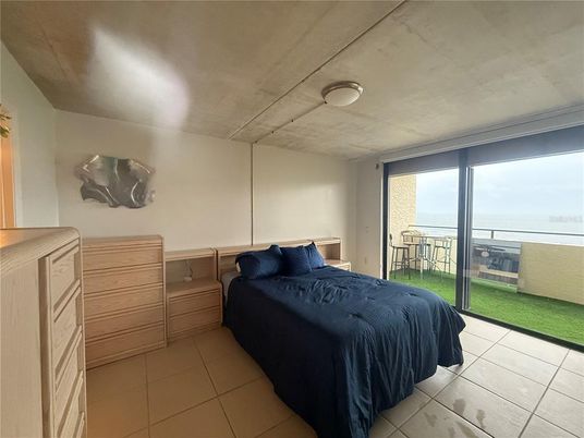 Bedroom, Interior, Water